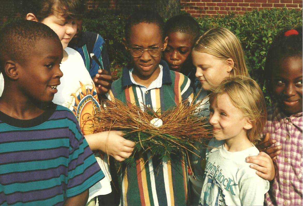 our special nest 001