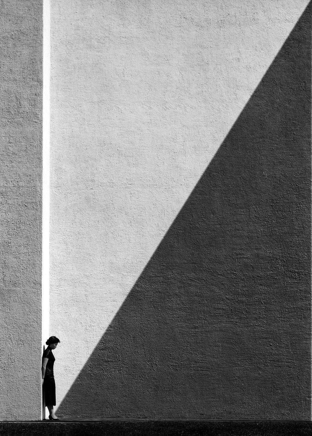 fan_ho_approaching_shadow_1024x768
