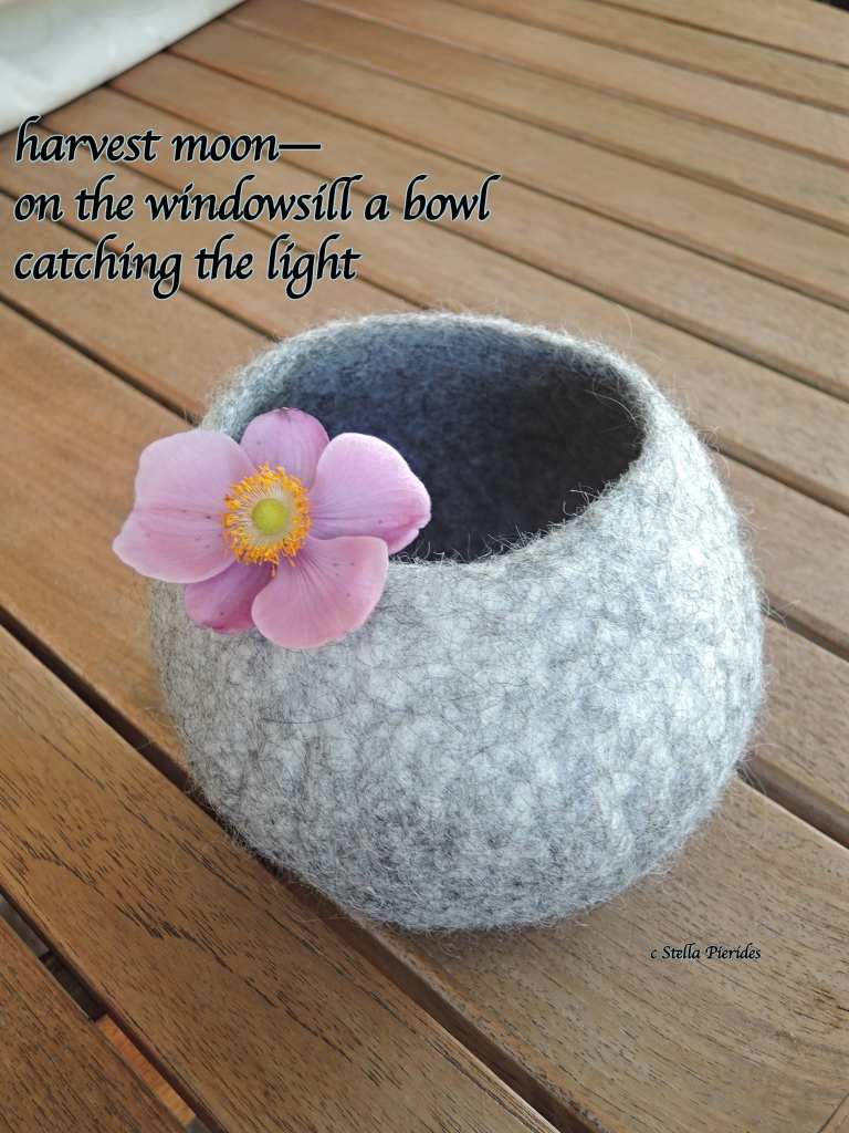felted bowl, haiga,