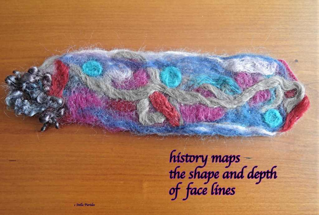 wrist warmer, haikufelting,