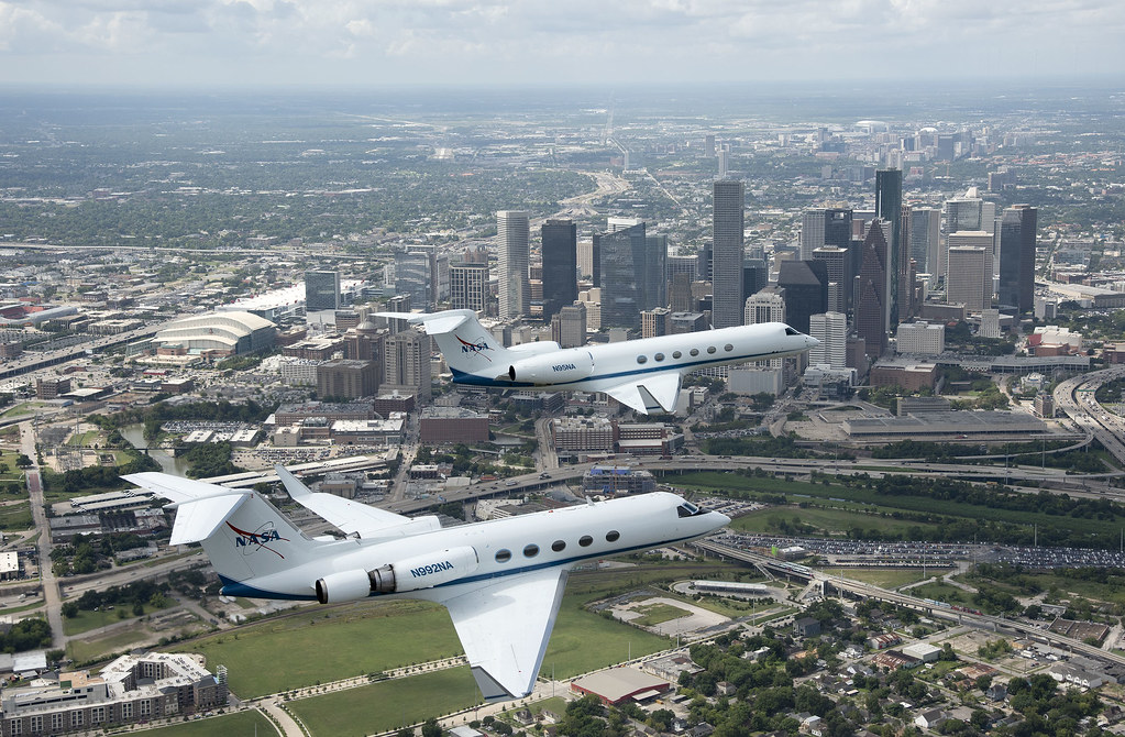 “a soundstage…” a #tanka&nbsp;(10/12/2023)